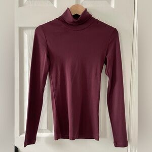 NWT Kotn Women's Fitted Turtleneck | ethical & sustainable